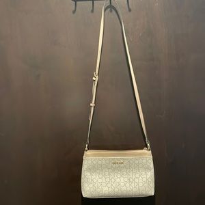 Cross Body Calvin Klein Purse
